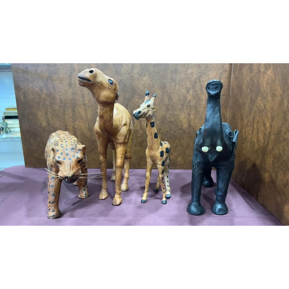 Home Decor Wood And Mixed Material Safari Animal Set of 4 Animals